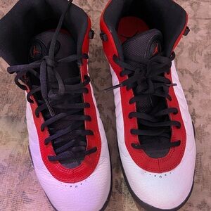 Jordan Men's Retro Sneakers - Red/Black/White